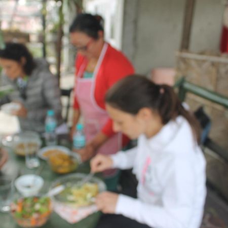 Mansarover Home Stay カリンポン エクステリア 写真