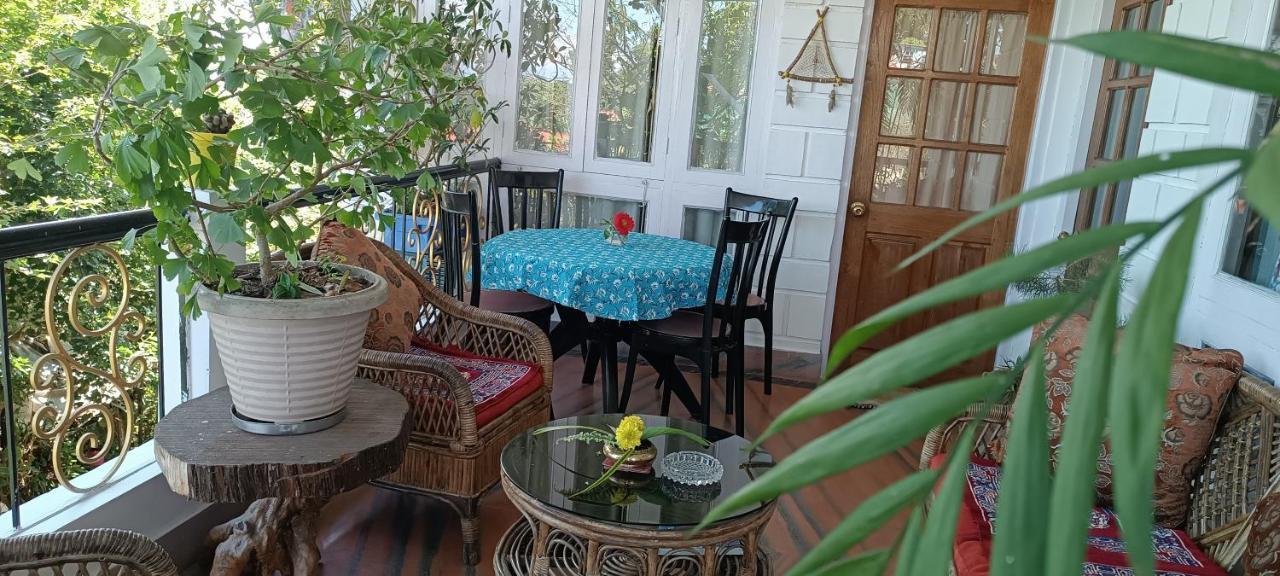 Mansarover Home Stay カリンポン エクステリア 写真