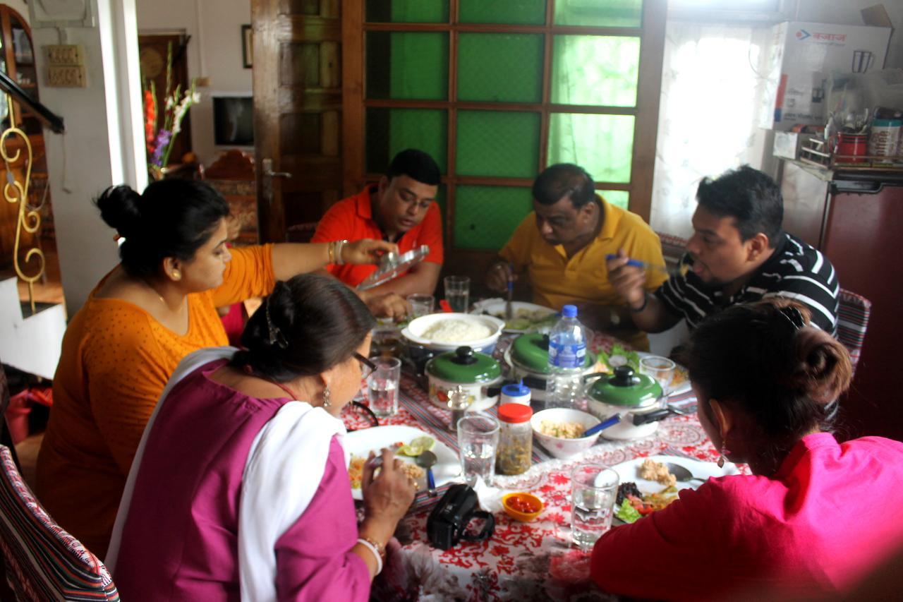 Mansarover Home Stay カリンポン エクステリア 写真
