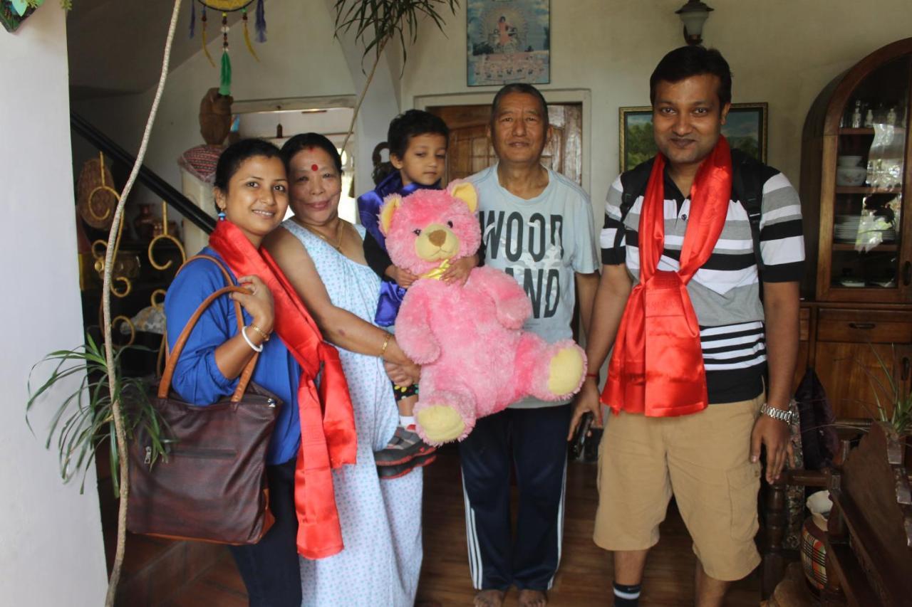 Mansarover Home Stay カリンポン エクステリア 写真