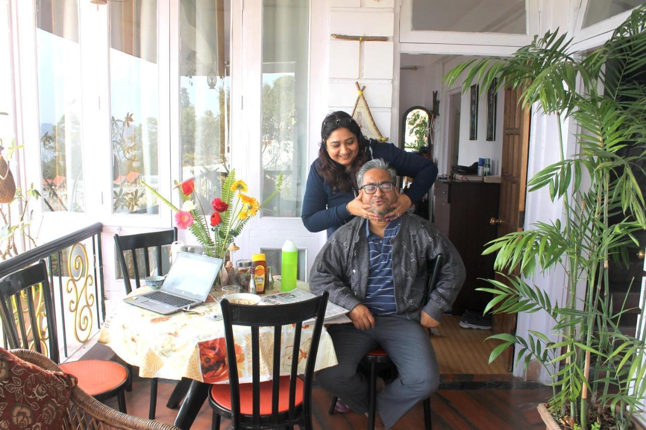 Mansarover Home Stay カリンポン エクステリア 写真